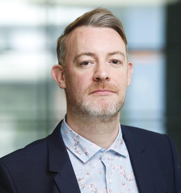 Dr Darren Elliott-Smith