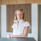 Miss Jennifer Wright